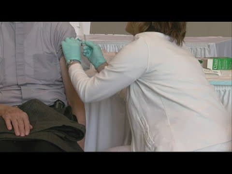 Trump administration limits who can get seasonal COVID-19 vaccine