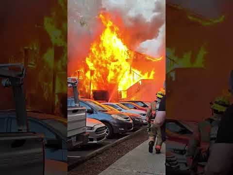 Many injured, displaced after large fire engulfs #portland apartment building