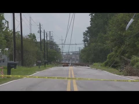 Hundreds of thousands still without power days after Hurricane Beryl tore through Southeast Texas