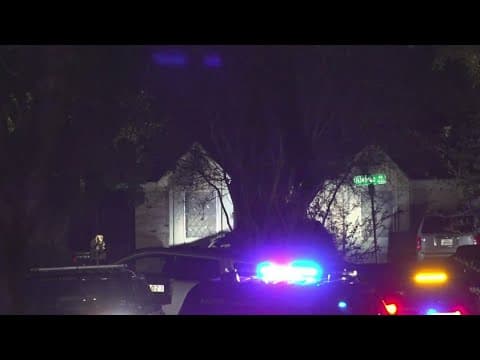 Man taken into custody after 2-hour SWAT standoff in west Houston, police say