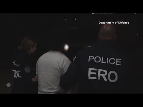 Federal judges review deportation methods