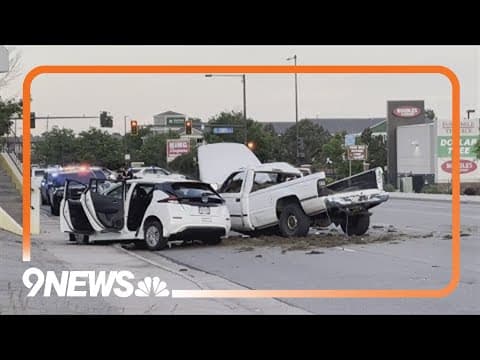 Pursuit by Aurora police ends with crash in Glendale