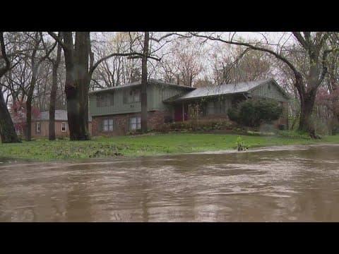 Residents and drivers deal with flooding across Indianapolis