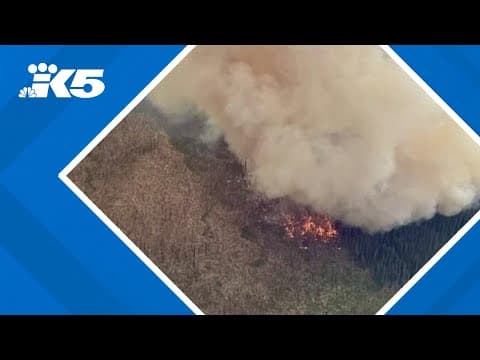 Wildfire burns north of Wenatchee
