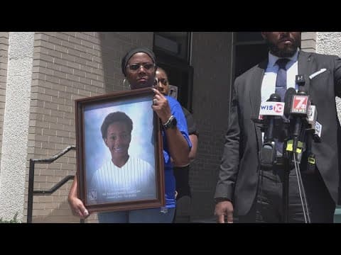 12-year-old dies from brain-eating amoeba linked to South Carolina lake