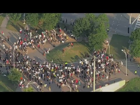 Anti-ICE protestors plan to shut down I-35