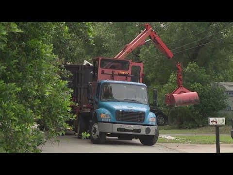 City of Houston begins collecting flooding debris in Kingwood