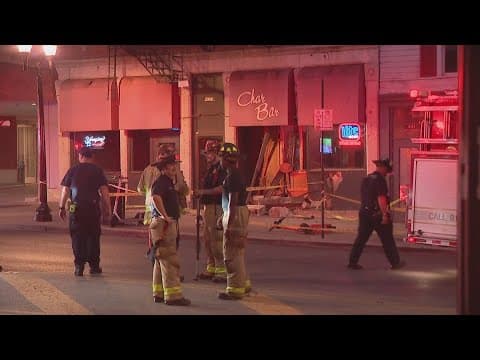 Driver in custody after reportedly crashing car into downtown Columbus bar