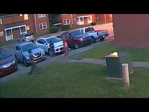 Man has children fire gun at Indianapolis apartment complex