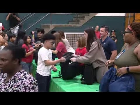 Caitlin Clark hosts school supplies giveaway in Indianapolis