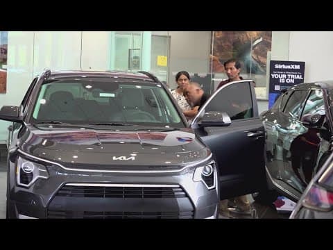 New data shows women are shopping for EVs