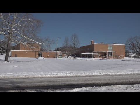 How many 'inclement weather' or 'sick' days does each school district have left?