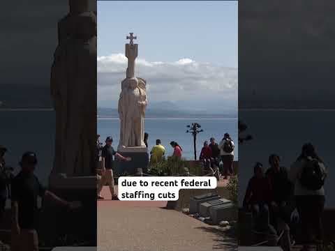 Protestors gathered in support of National Park Service employees and park rangers