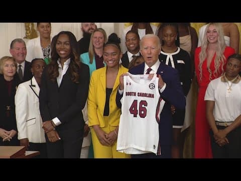 South Carolina women's basketball team visits the White House