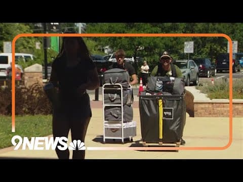 CU Boulder students arrive on campus to move in
