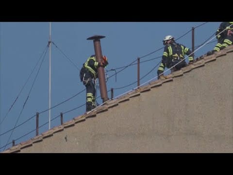 Iconic chimney installed atop Sistine Chapel ahead of May 7 conclave