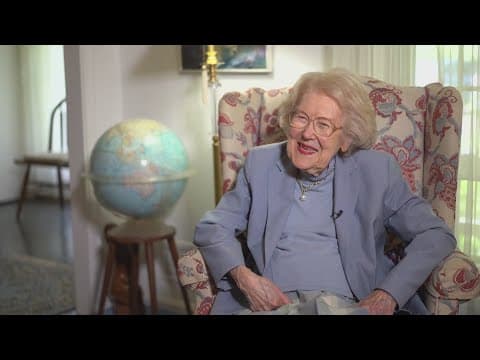 100-year-old realtor in Gaithersburg has sold 3 houses in 2025