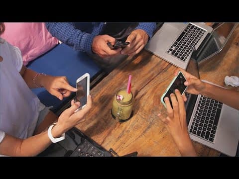 Cybersecurity experts warn of public wifi dangers