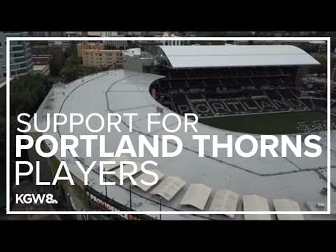 Group of Portlanders backing Thorns players after a report of alleged sexual abuse, misconduct