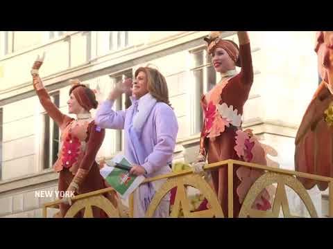 Macy’s Thanksgiving Day Parade ushers in holiday season