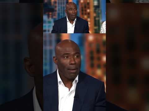 Terrell Davis ‘Treated Like a Convict’ on United Airlines Flight