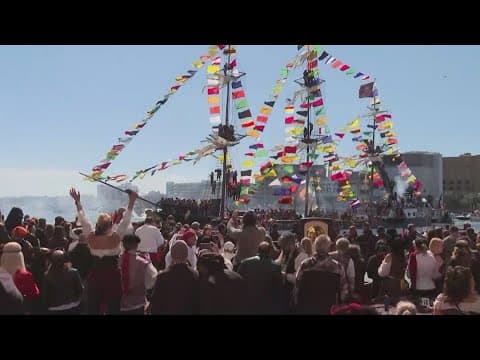 Gasparilla Flotilla invades the city of Tampa for this year's Gasparilla Pirate Fest