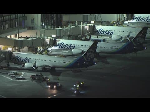 Alaska Airlines flights resume after overnight ground stop