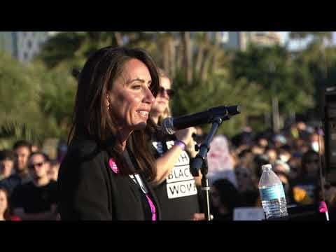 San Diegans rally, local leaders react to Supreme Court overturning Roe v. Wade