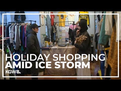 A few Portland businesses and shoppers brave the cold