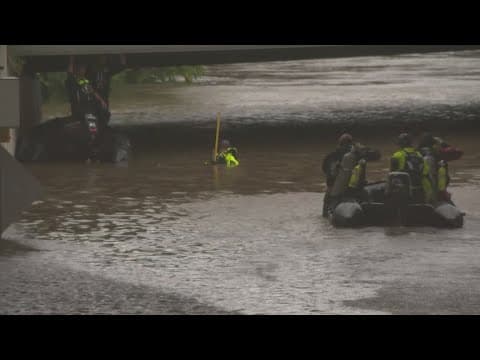 Houston police employee dies while trying to drive to work during Hurricane Beryl