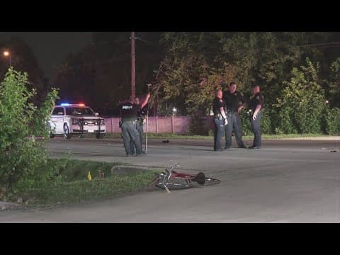 Couple killed after being hit in two incidents on Harris County roadway, deputies say