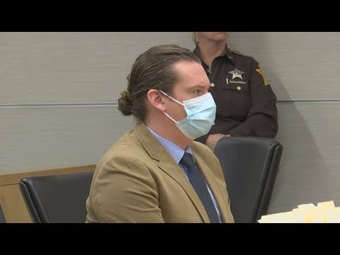 Former Indianapolis firefighter gets probation after domestic battery incident