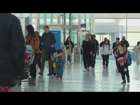 Record holiday travel weekend expected according to AAA