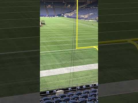 Crews prepare Lumen Field for Seahawks' first preseason game vs. Raiders