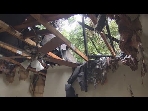 Houston family escapes fire that they say was caused by lightning