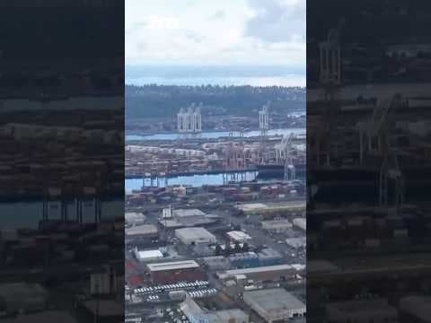Ports of Seattle and Tacoma warn of empty retail shelves, fewer labor hours