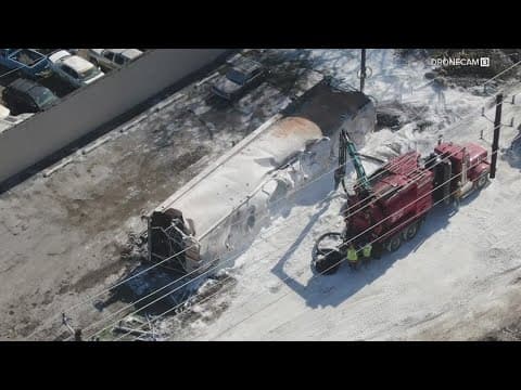 Train carrying cornstarch derails on Indy's near east side