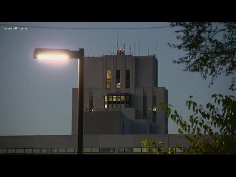 Suspect with fake gun in custody at Walter Reed Medical, police say