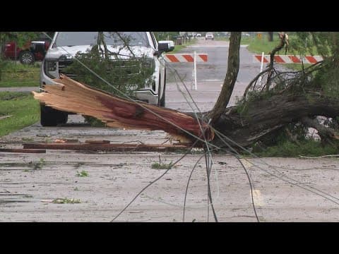 Storms leave wake of damage in Galveston area