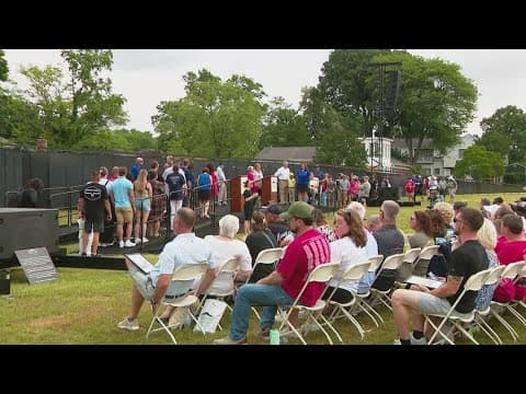 Vietnam Veterans memorial ceremony relocated amid Army parade in DC