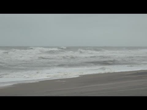 Hurricane Erin makes impacts along Virginia Beach