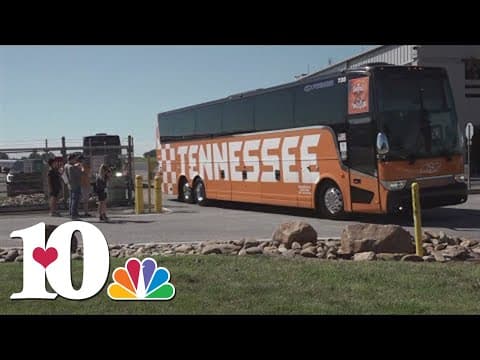 The Vols are en route to Lindsey Nelson Stadium