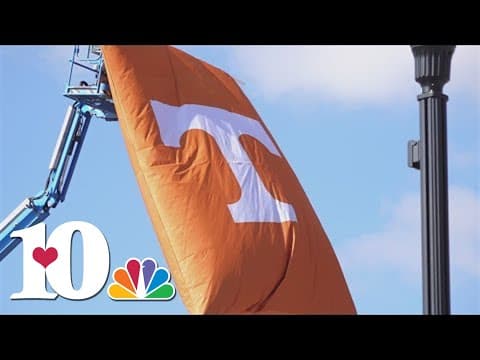 UT flag flies outside courthouse as judge mulls temporarily blocking NCAA enforcement of NIL rule