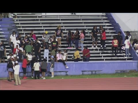 Houston high school football game suspended after fight breaks out in stands